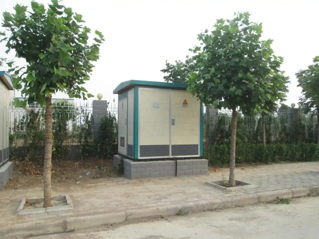 兴化1000KVA欧式箱式变压器